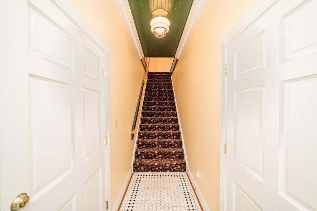 The Long Run - 2 Ca King Sized Beds+ - Sleeps 8-10 Lägenhet Lynchburg Exteriör bild